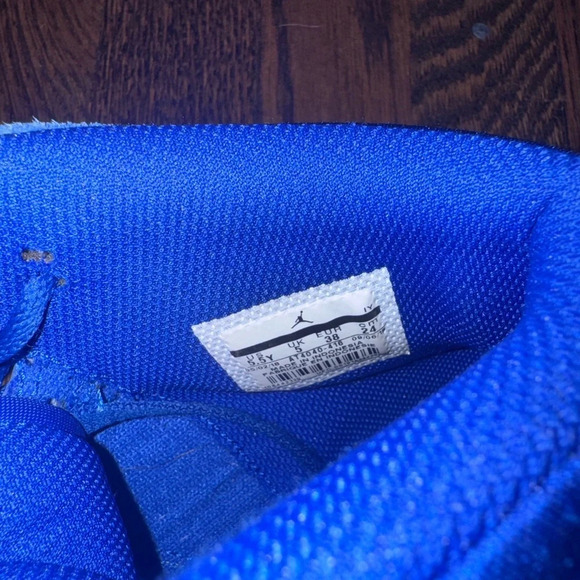 Nike Air Jordan Legacy 312 'Pistons' AV3922 Sneaker Shoe 5.5Y - Picture 5 of 5